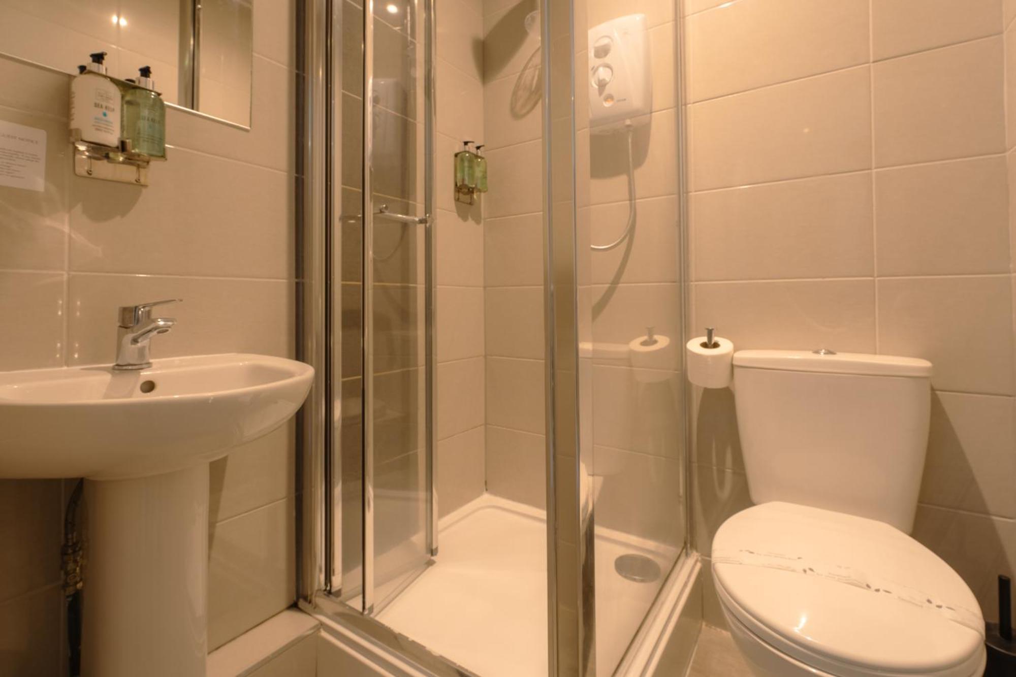 West Port Hotel Linlithgow Ngoại thất bức ảnh