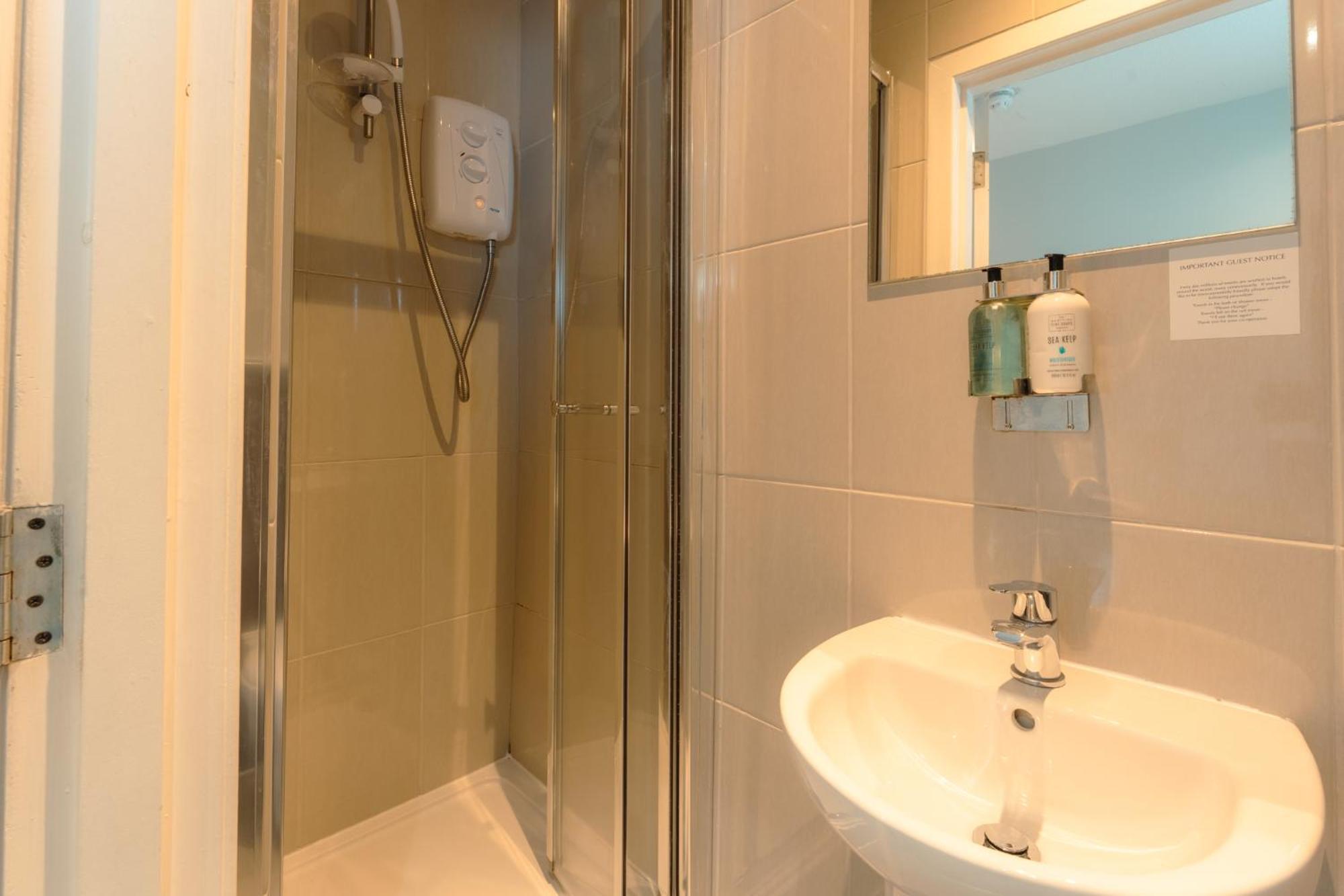 West Port Hotel Linlithgow Ngoại thất bức ảnh