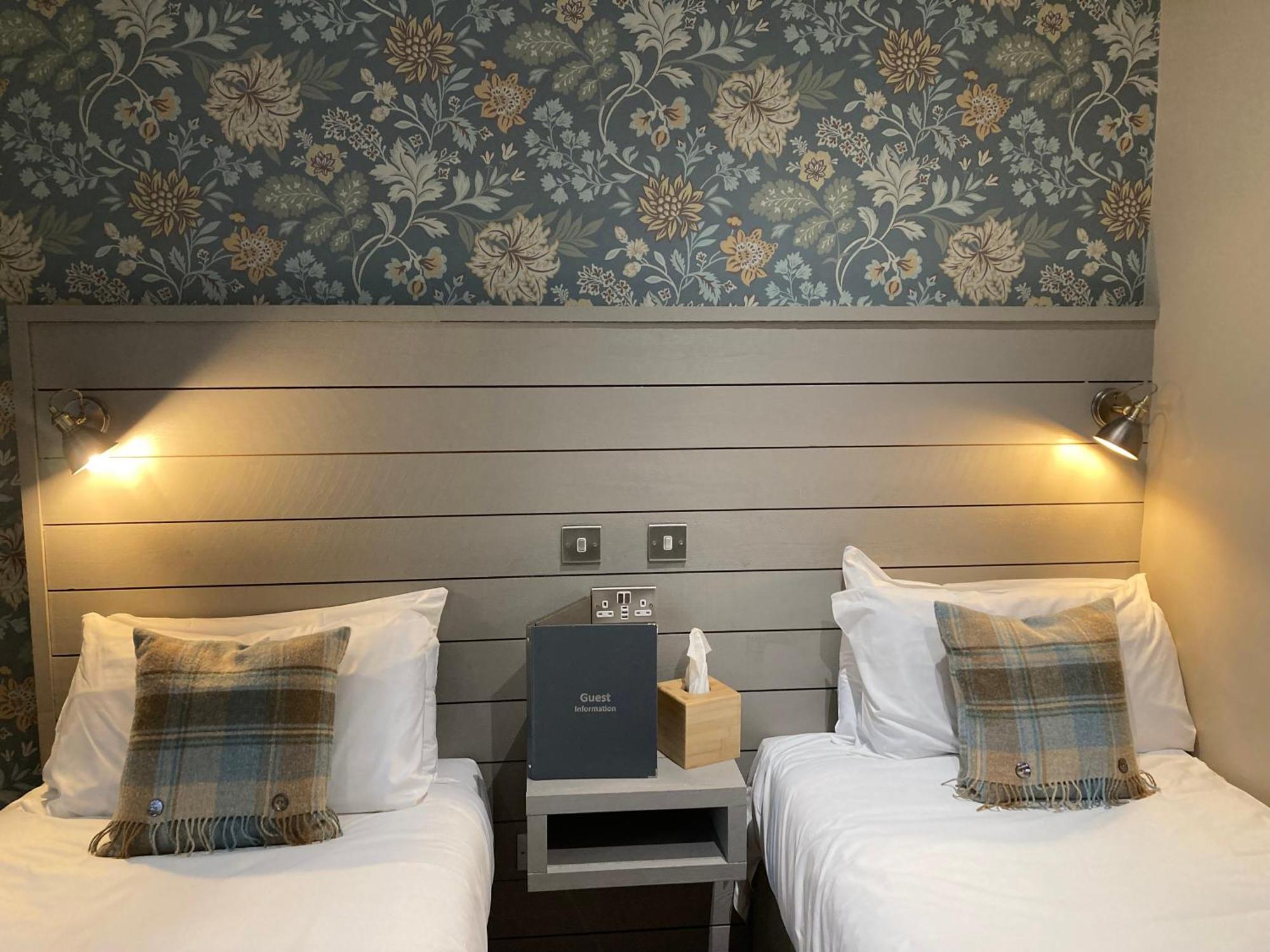 West Port Hotel Linlithgow Ngoại thất bức ảnh
