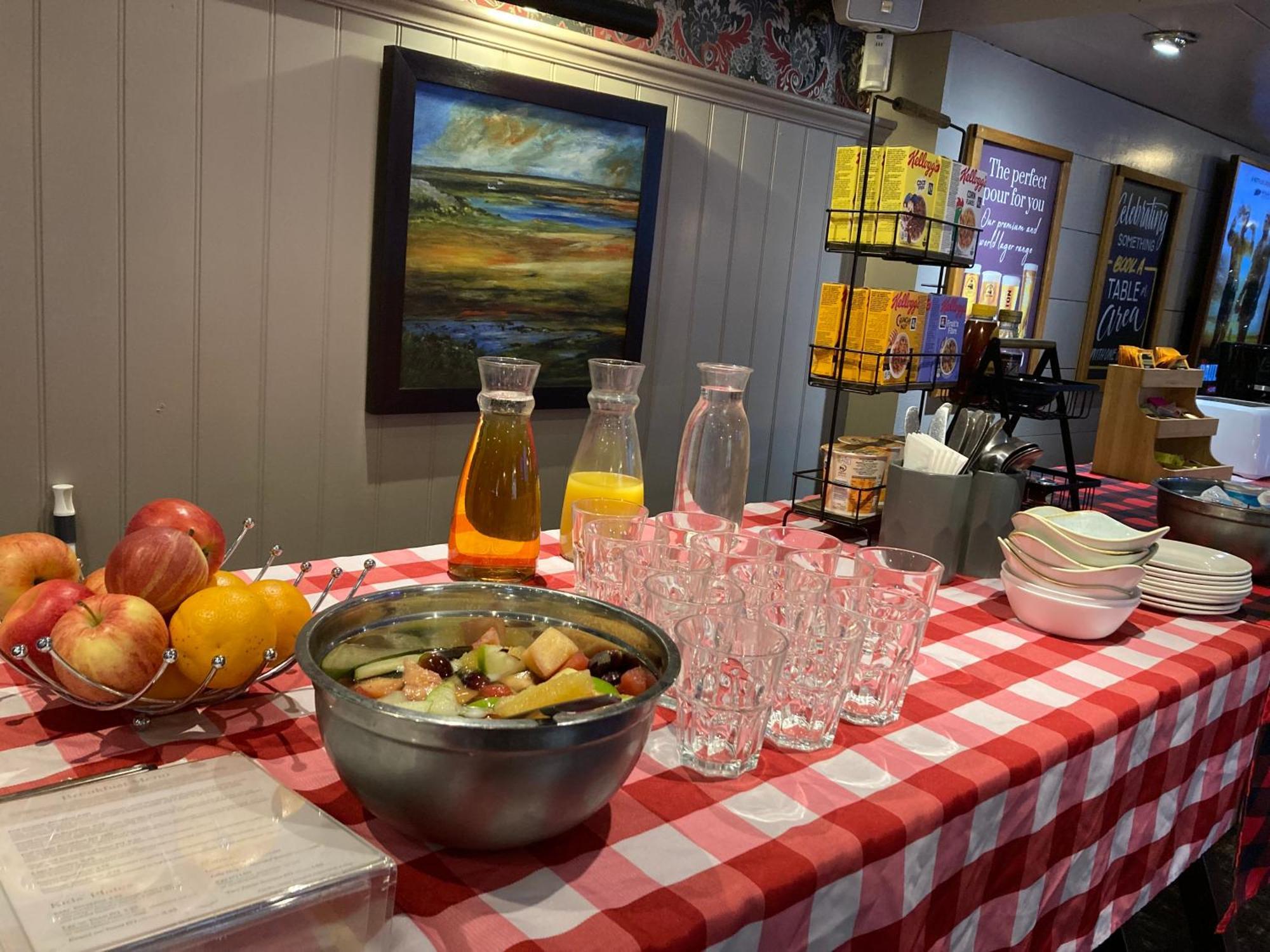 West Port Hotel Linlithgow Ngoại thất bức ảnh